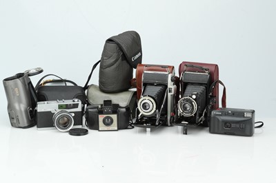 Lot 701 - A Mixed Selection of Cameras