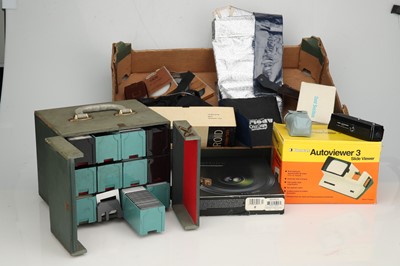 Lot 866 - A Mixed Selection of Photographic Accessories