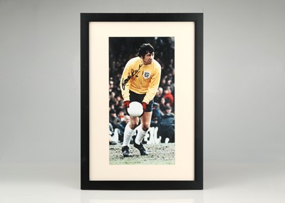 Lot 523 - Gordon Banks (1937-2019)