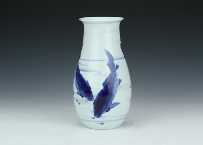 Lot 516 - Modern Chinese Porcelain Vase