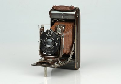 Lot 320 - An Ensign Carbine Tropical Model Medium Format Folding Camera