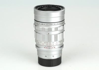Lot 20 - A Leitz Summicron f/2 90mm Lens