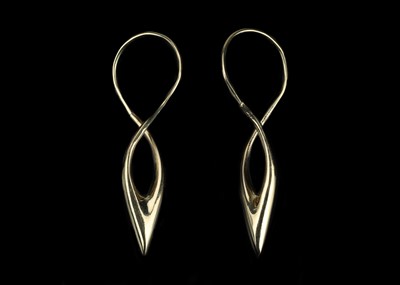 Lot 589 - A Pair of 9 ct Gold Helix Twist Earrings