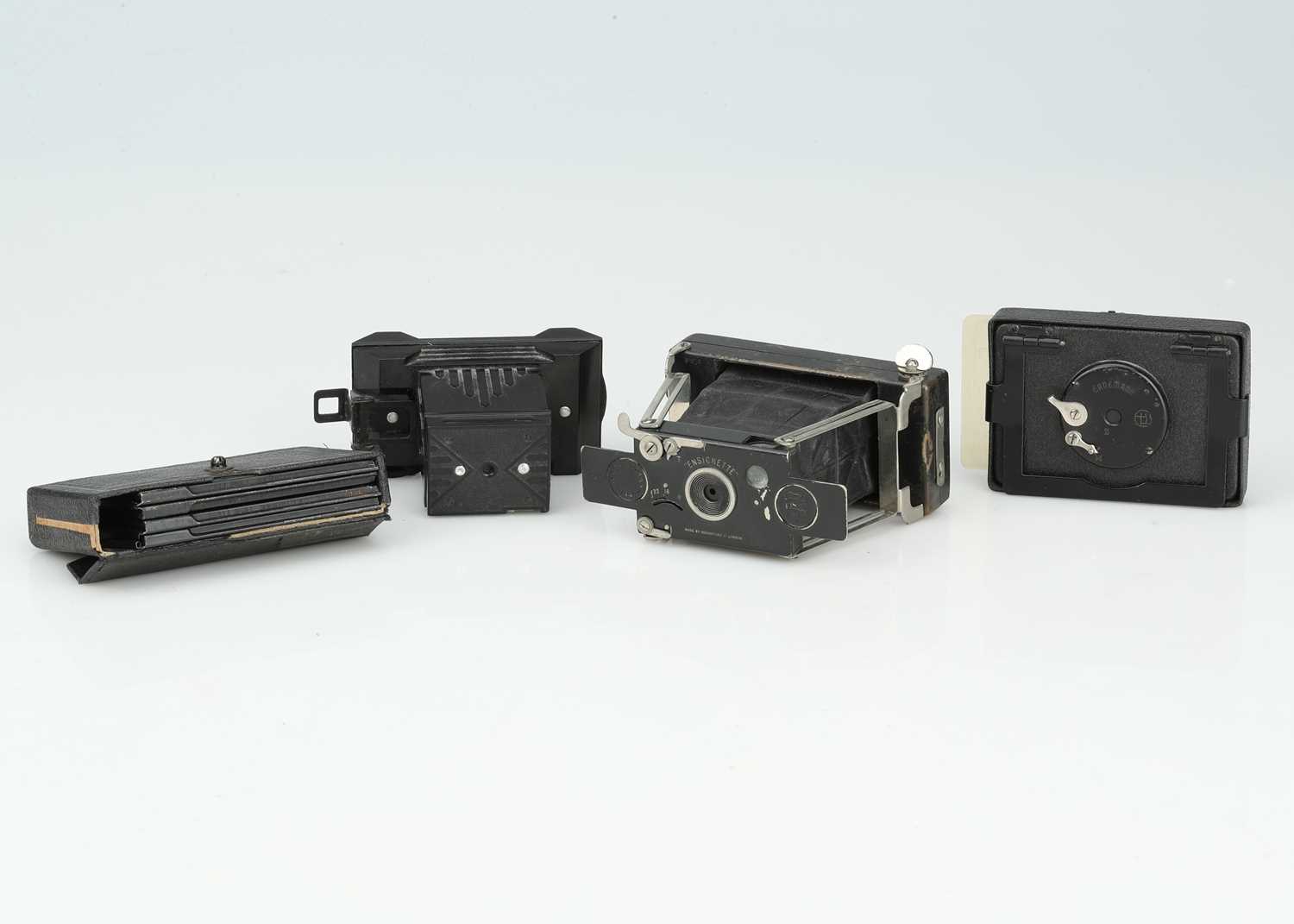Lot 296 - A Selection of Cameras,