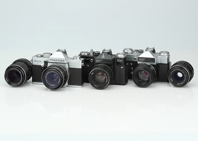 Lot 179 - A Selection of Three 35mm SLR Cameras