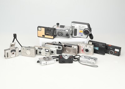 Lot 325 - A Mixed Selection of Compact Cameras