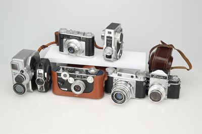 Lot 297 - A Selection of Photographic Cameras