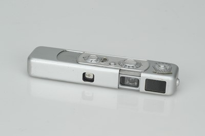 Lot 200 - A Minox B Sub Miniature Camera Outfit