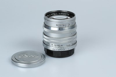 Lot 39 - A Leitz Summarit f/1.5 50mm Lens