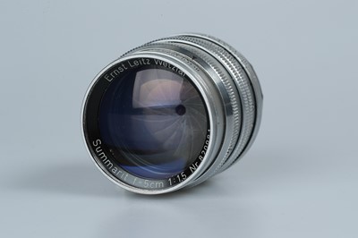 Lot 39 - A Leitz Summarit f/1.5 50mm Lens