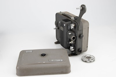 Lot 440 - A Zeiss Ikon Movilux 8 Cine Film Projector