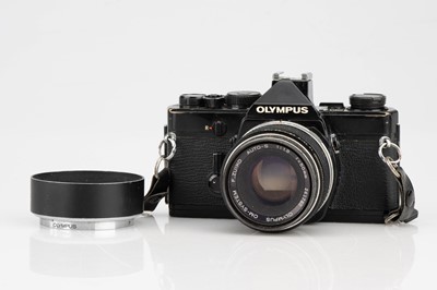 Lot 112 - An Olympus OM-1 35mm SLR Camera