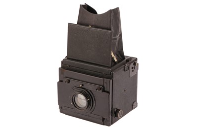 Lot 1265 - A Sands Hunter & Co. Reflex Camera