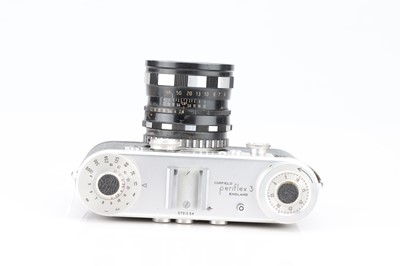 Lot 157 - A Corfield Periflex 3 Camera