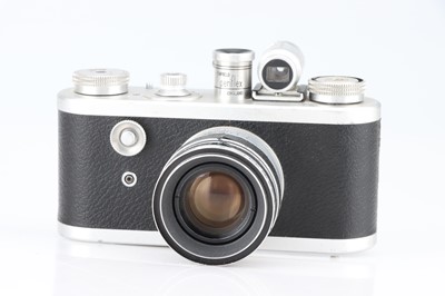 Lot 158 - A Corfield Periflex I Camera