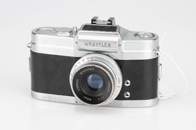 Lot 151 - A Wray Wrayflex I Camera