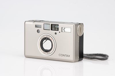 Lot 153 - A Contax T3 35mm Compact Camera