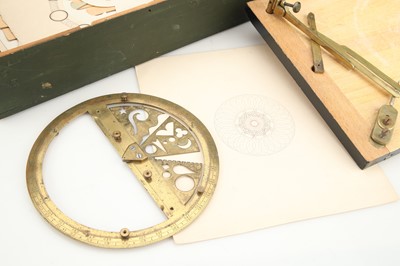 Lot 712 - A Curious Complex Drawing Instrument