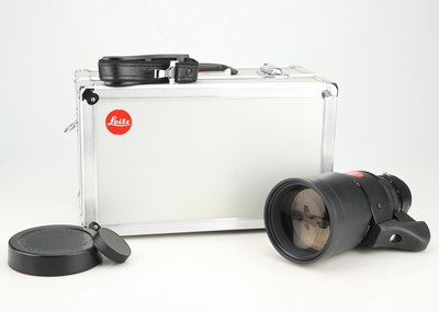 Lot 17 - A Leitz APO-Telyt-R f/2.8 280mm Lens
