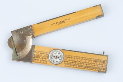 Lot 728 - A Stanley Protractor Level