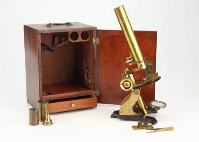 Lot 661 - A Brass Society of Arts Type Microscope