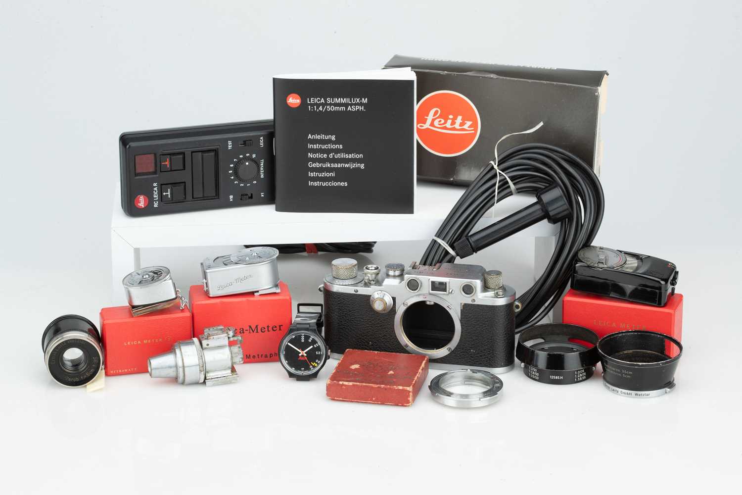 Lot 26 - A Leica IIIc 35mm Rangefinder Camera