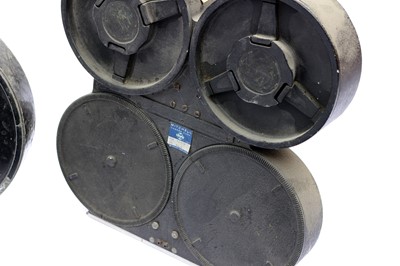 Lot 1293 - A Large Selection of Various 35mm Magazines