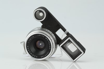 Lot 10 - A Leitz Summaron f/2.8 35mm Lens