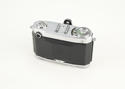 Lot 191 - A Zeiss Ikon Contessa 533/24 35mm Rangefinder Camera