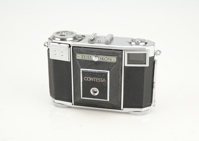 Lot 191 - A Zeiss Ikon Contessa 533/24 35mm Rangefinder Camera