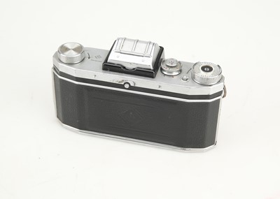 Lot 192 - A Praktica 35mm SLR Camera