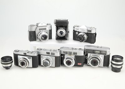 Lot 251 - A Mixed Selection of Cameras