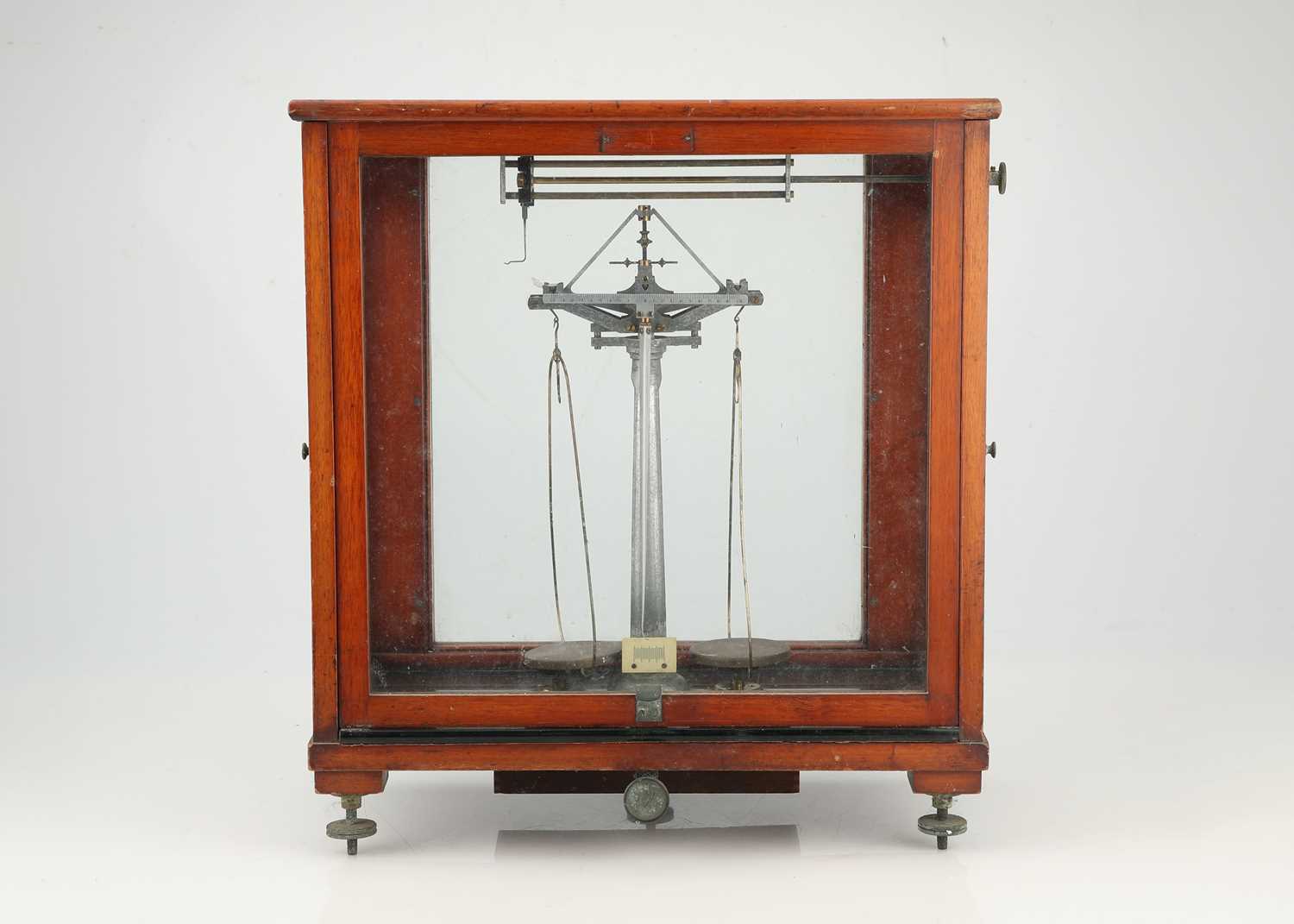 Lot 707 - A Set of Laboratory Scales by L. Oertling, London