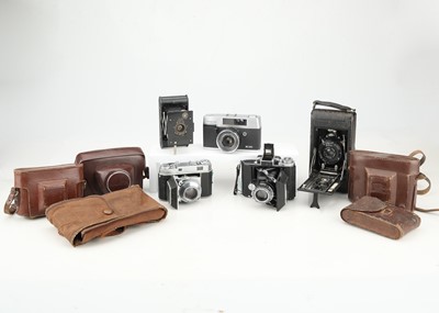 Lot 270 - A Selection of Photographic Cameras