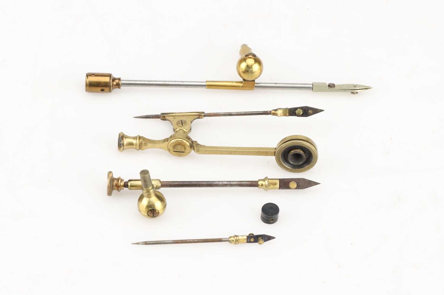 Lot 660 - A Compass Microscope and Stage Forceps