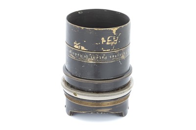 Lot 350 - A Hugo Meyer Plasmat f/1.5 3½" Lens