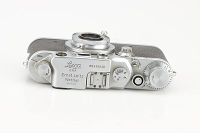 Lot 21 - A Leica IIIc Rangefinder Camera