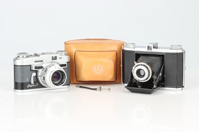 Lot 375 - A Graflex Graphic 35 35mm Rangefinder Camera