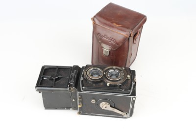 Lot 626 - A Standard Rolleiflex Medium Format TLR Camera