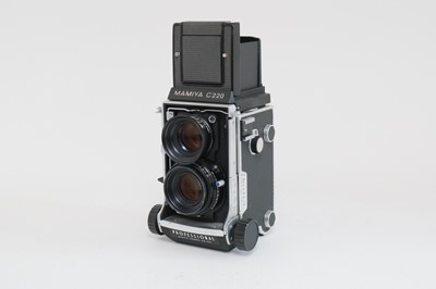 Lot 623 - A Mamiya C220 Professional Medium Format TLR Camera