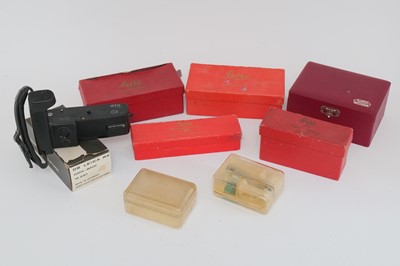 Lot 540 - A Selection of Various Leica Accessories