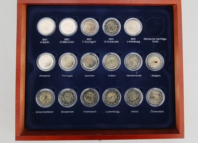 Lot 43 - A collection of 45 collectors' €2 coins
