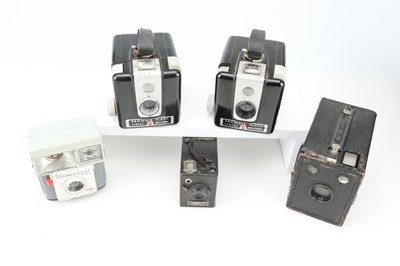 Lot 364 - A Selection of Box Types Cameras