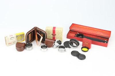 Lot 588 - A Mixed Selection of Leica & Rollei Accessories