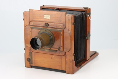 Lot 620 - An E & T Underwood Instanto. Mahogany & Brass Tailboard Camera