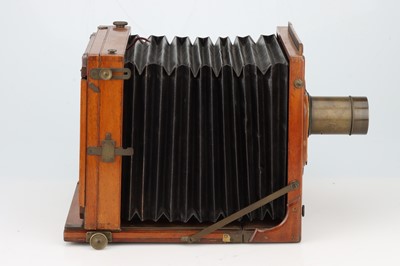 Lot 620 - An E & T Underwood Instanto. Mahogany & Brass Tailboard Camera