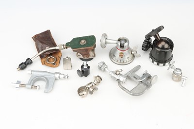 Lot 468 - A Mixed Selection of Tripod Heads & Clamps