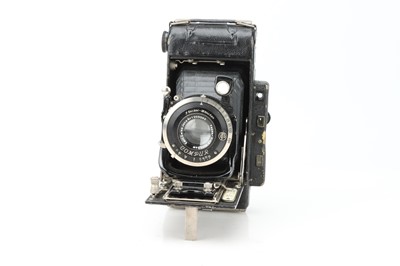 Lot 356 - An Ensign Autorange Camera