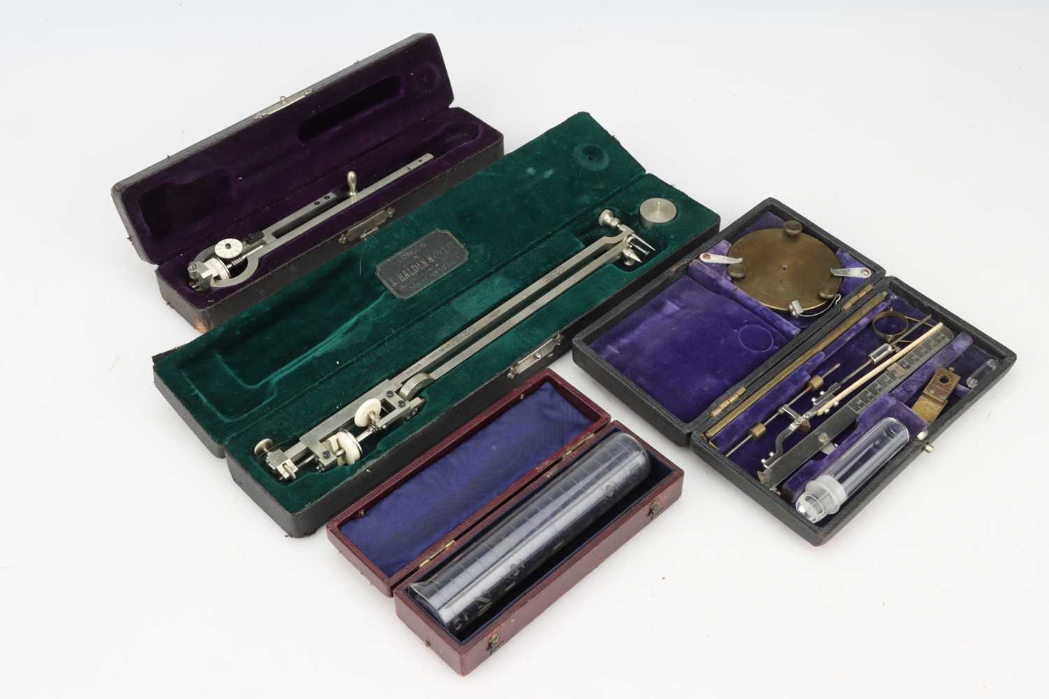 Lot 284 - Scientific and Drawing Instruments