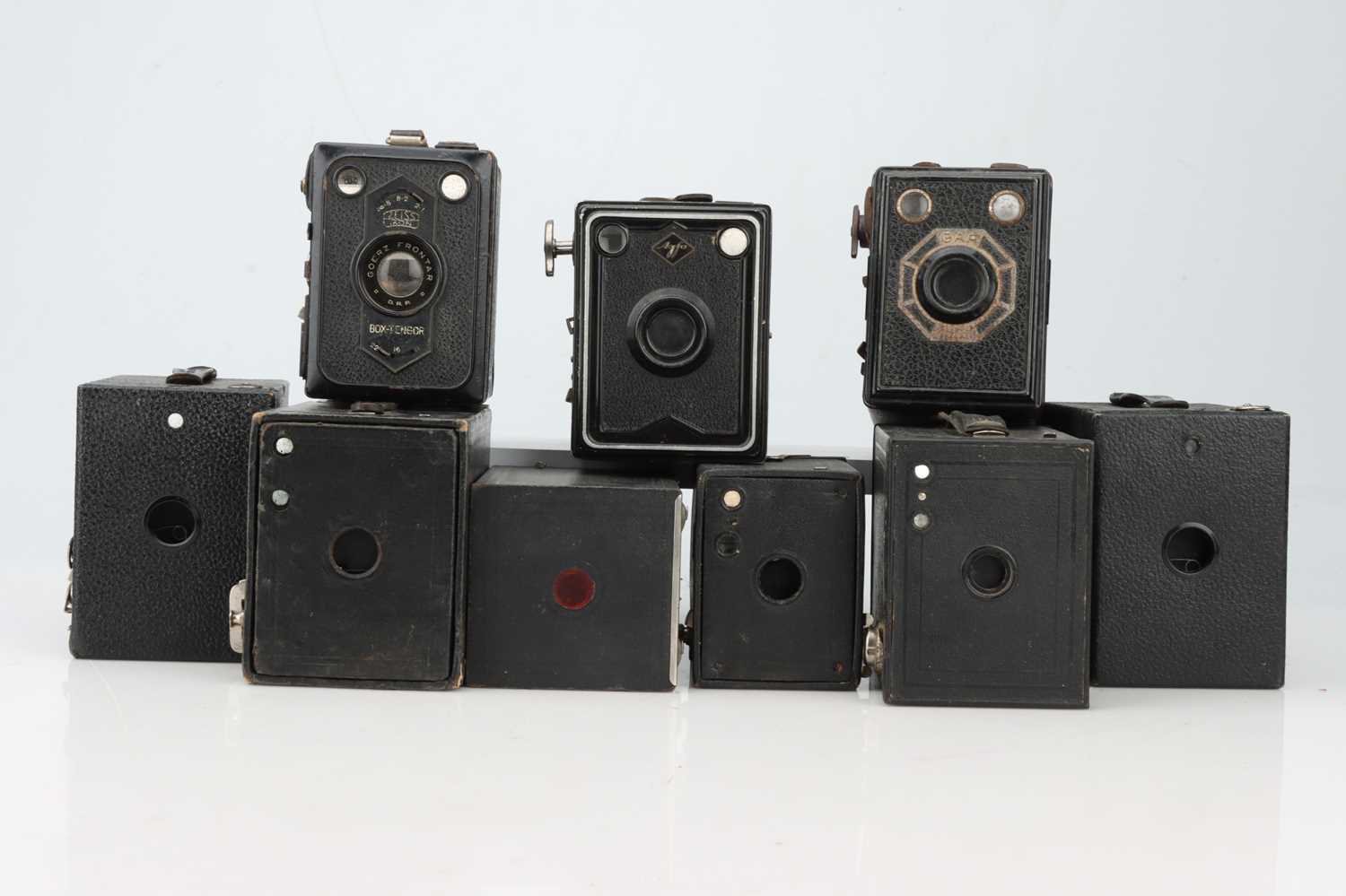 Lot 398 - A Selection of Box Type Cameras